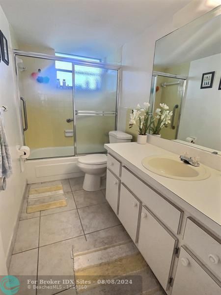 Image 10 of 14 For 1333 Hallandale Beach Blvd  313