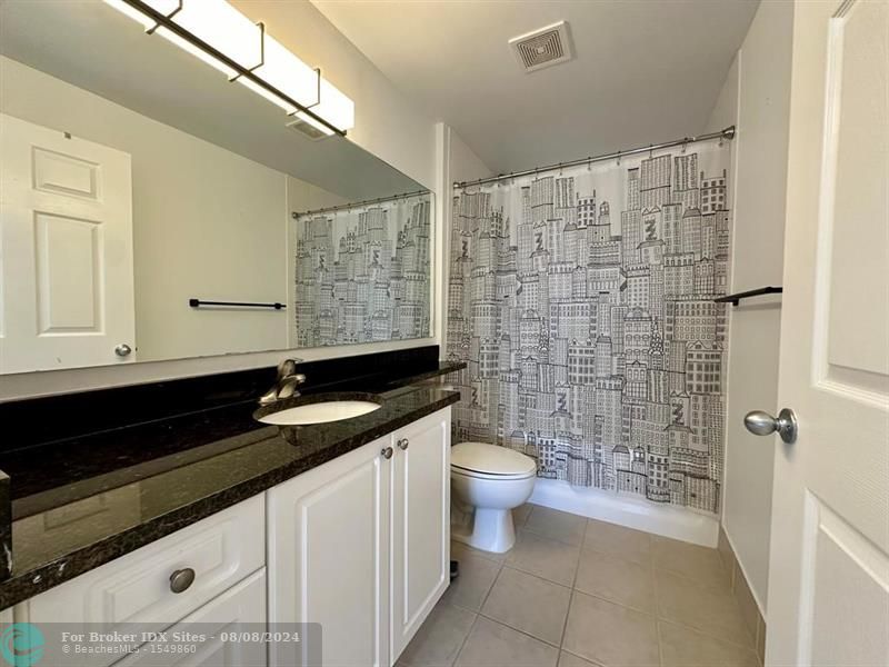 Image 11 of 35 For 651 Okeechobee Blvd  Ph 1204