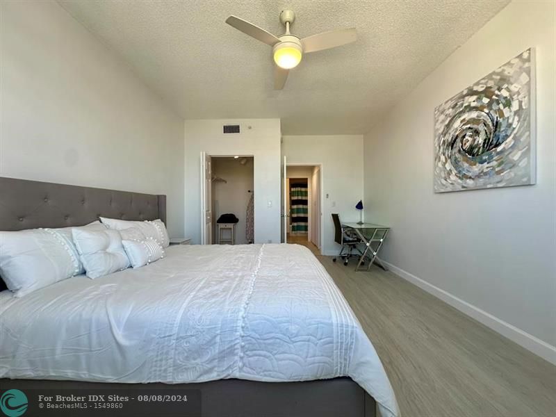 Image 18 of 35 For 651 Okeechobee Blvd  Ph 1204