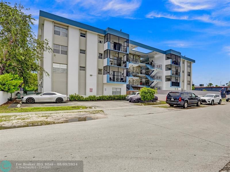 Details for 1230 139th St  309, North Miami, FL 33161