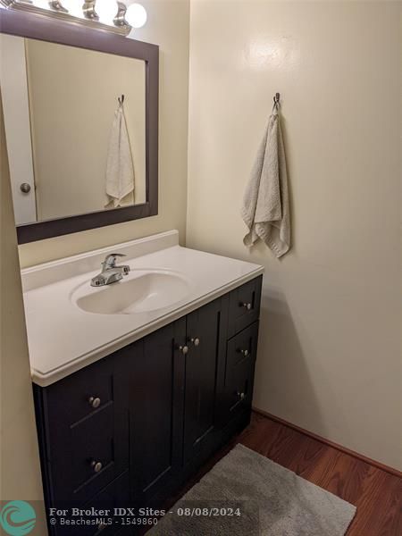 Image 18 of 28 For 4848 24th Ct, Unit 432  432