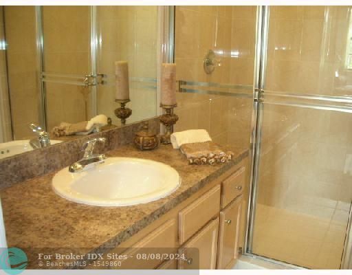 Image 17 of 29 For 6733 Coral Lake Dr  6733