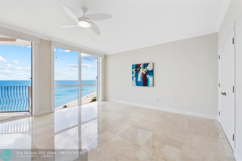 Image 14 of 43 For 1460 Ocean Blvd  1502