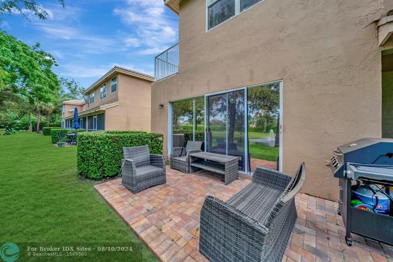 Image 37 of 53 For 10160 Royal Palm Blvd  506-5