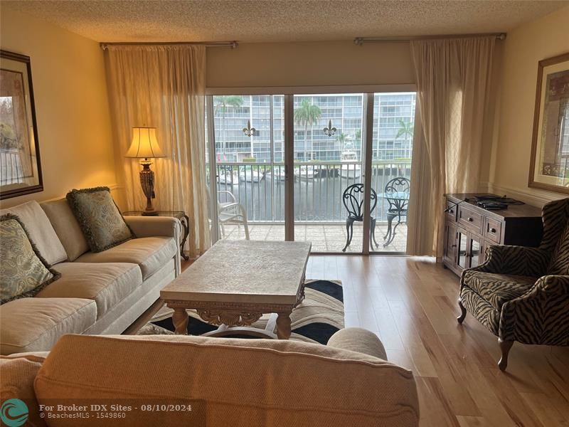 Image 44 of 46 For 1523 Hillsboro Blvd  336