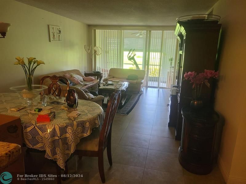 Image 3 of 10 For 2601 Palm Aire Dr  111