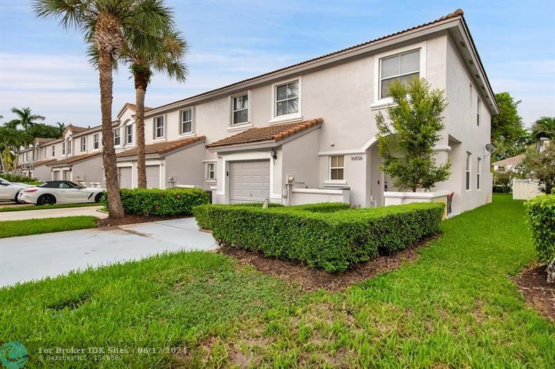 Details for 16856 1st Pl  16856, Pembroke Pines, FL 33027