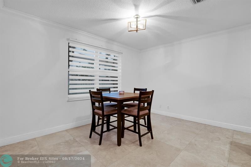 Image 16 of 46 For 16856 1st Pl  16856