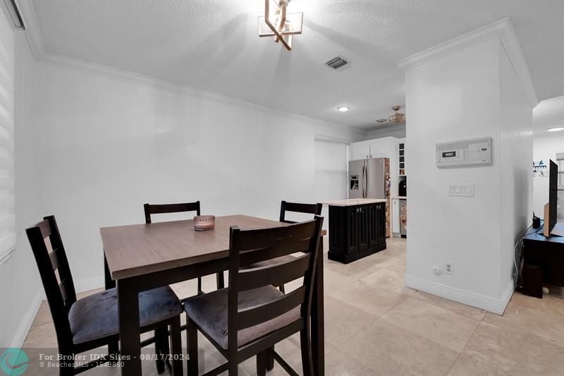 Image 17 of 46 For 16856 1st Pl  16856