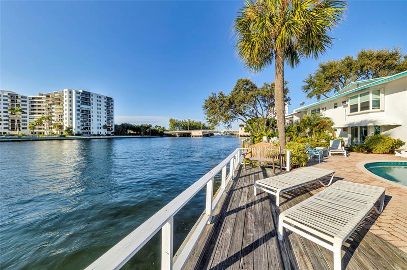 Image 32 of 41 For 1201 Riverside Dr  3