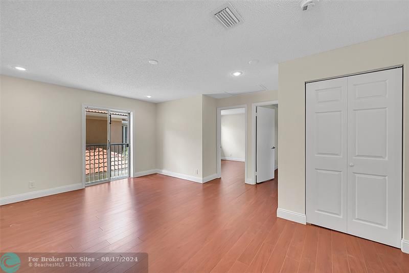 Image 20 of 48 For 11285 Lakeview Dr  35-j