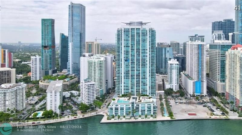 Image 19 of 20 For 1331 Brickell Bay Dr  1201