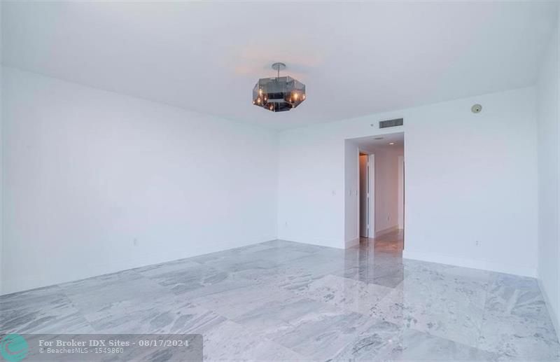 Image 9 of 20 For 1331 Brickell Bay Dr  1201