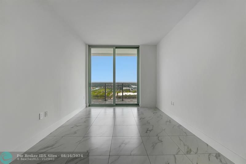 Image 13 of 40 For 2000 Metropica Way  2108