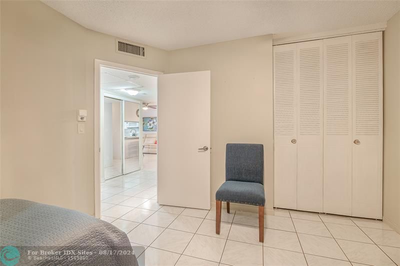 Image 29 of 60 For 5071 Oakland Park Blvd  209