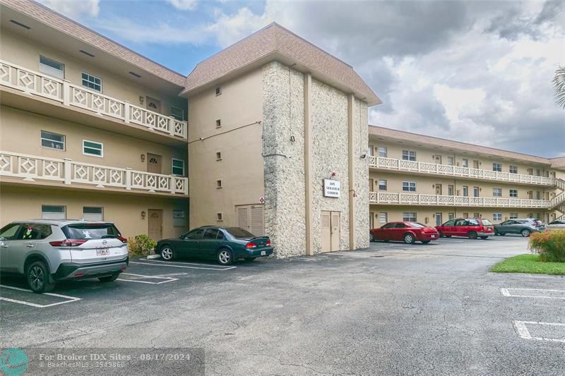 Image 45 of 60 For 5071 Oakland Park Blvd  209