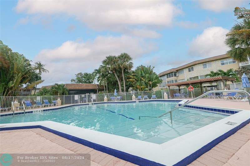 Image 49 of 60 For 5071 Oakland Park Blvd  209