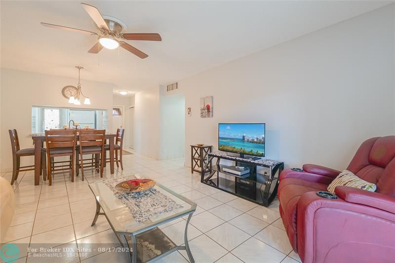 Image 6 of 60 For 5071 Oakland Park Blvd  209