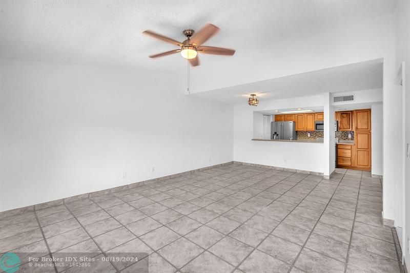 Image 7 of 23 For 12359 11th Ct  12359