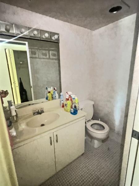 Image 4 of 11 For 2404 Antigua Cir  K2
