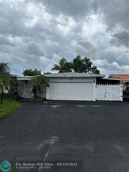 Details for 7050 10th Ct, Pembroke Pines, FL 33023