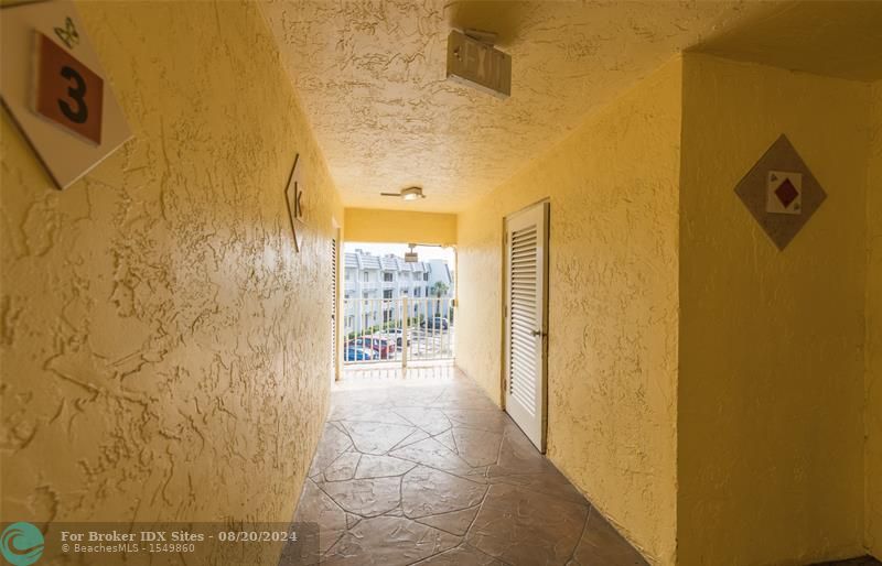 Image 23 of 31 For 6700 Royal Palm Blvd  304d