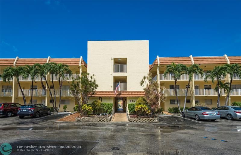 Image 3 of 31 For 6700 Royal Palm Blvd  304d