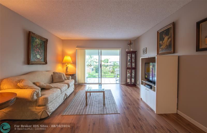 Image 6 of 31 For 6700 Royal Palm Blvd  304d