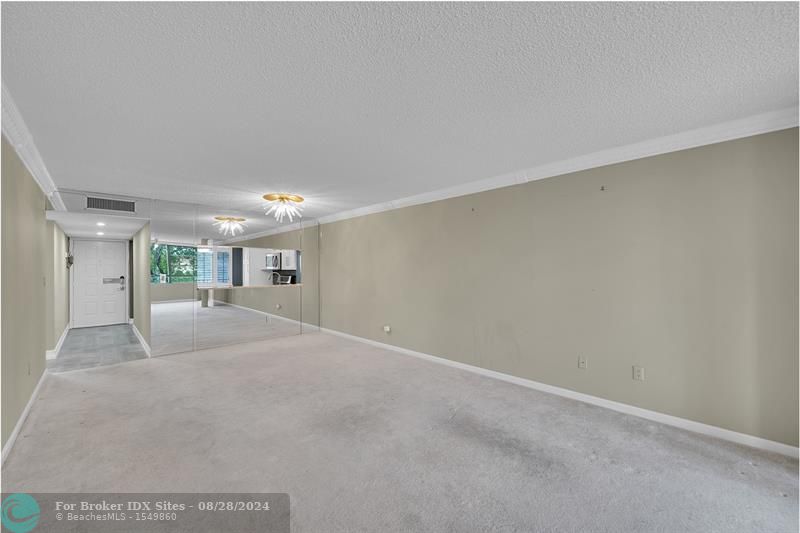 Image 17 of 57 For 10368 Clairmont Cir  303