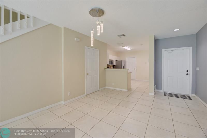 Image 21 of 48 For 7655 Tamarac Island Cir  7655