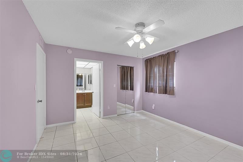 Image 15 of 33 For 9968 Belfort Cir  108