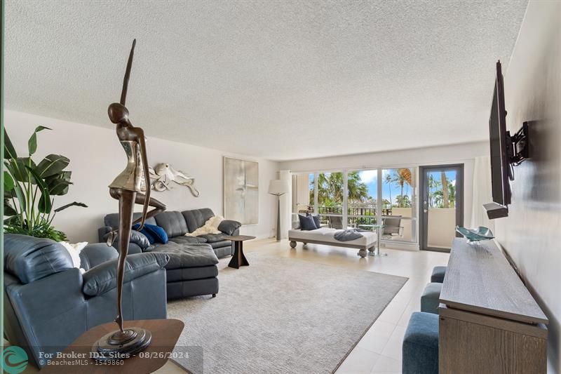 Image 2 of 21 For 5100 Ocean Drive  317