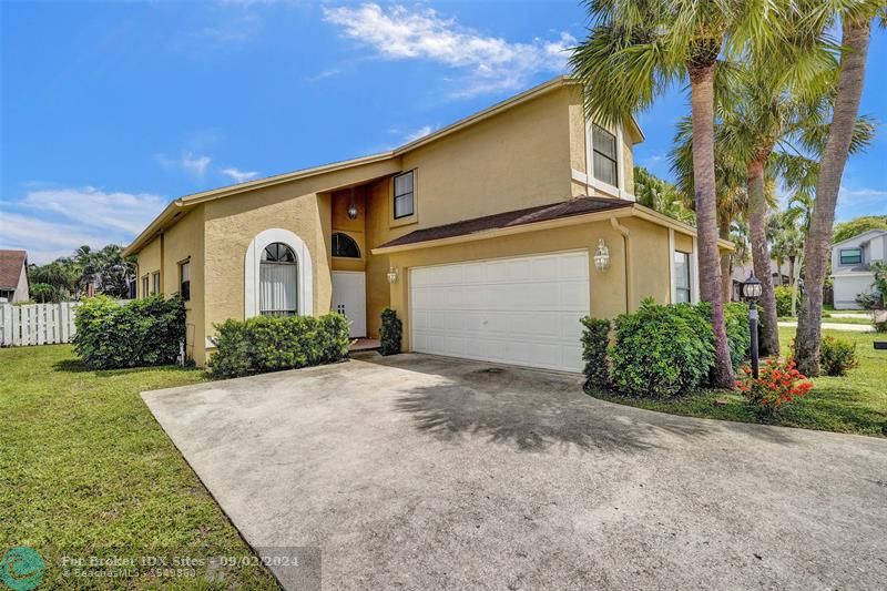 Details for 8559 Shawe Way, Boca Raton, FL 33433