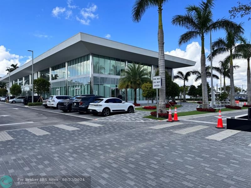 Image 11 of 30 For 1006 Hallandale Beach Blvd  4-205