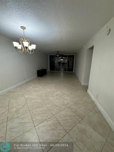 Image 6 of 16 For 4 Royal Palm Way  104