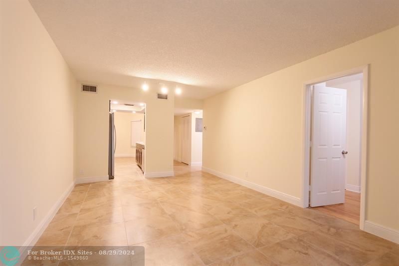 Image 6 of 22 For 9547 2nd Pl  1b