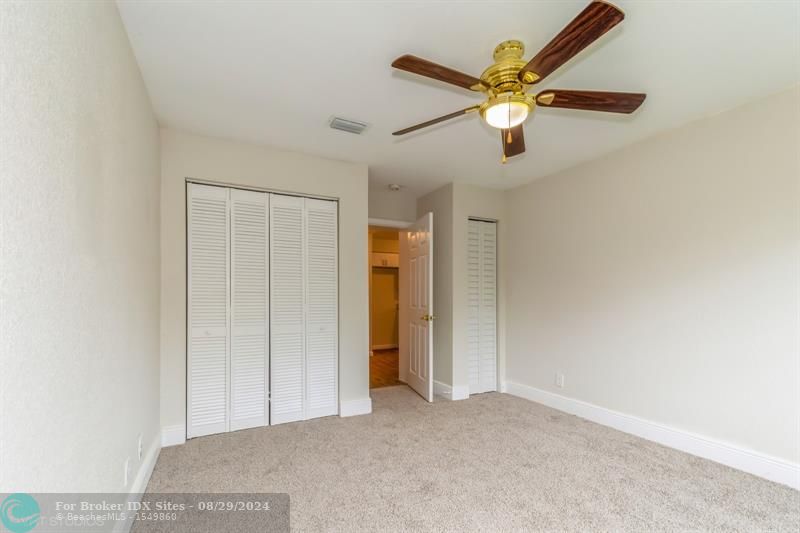 Image 15 of 23 For 9424 50th Ct