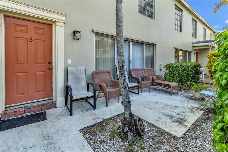 Details for 5880 57th Ave  6, Tamarac, FL 33319