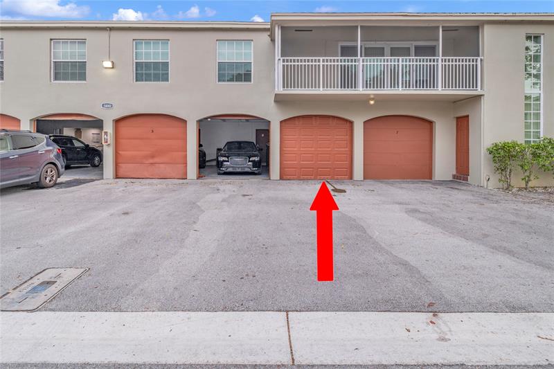Image 4 of 17 For 5880 57th Ave  6