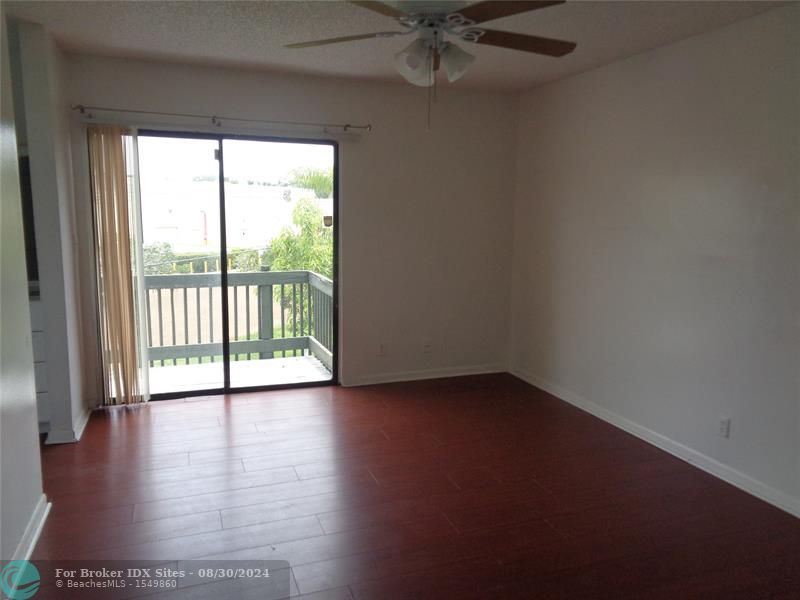 Image 4 of 5 For 8953 Sunrise Blvd  8953