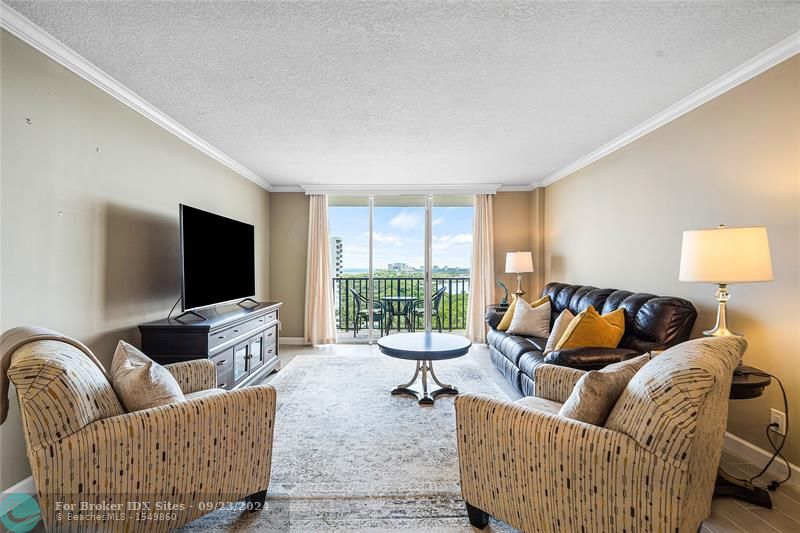 Image 16 of 24 For 2121 Ocean Boulevard  1405w