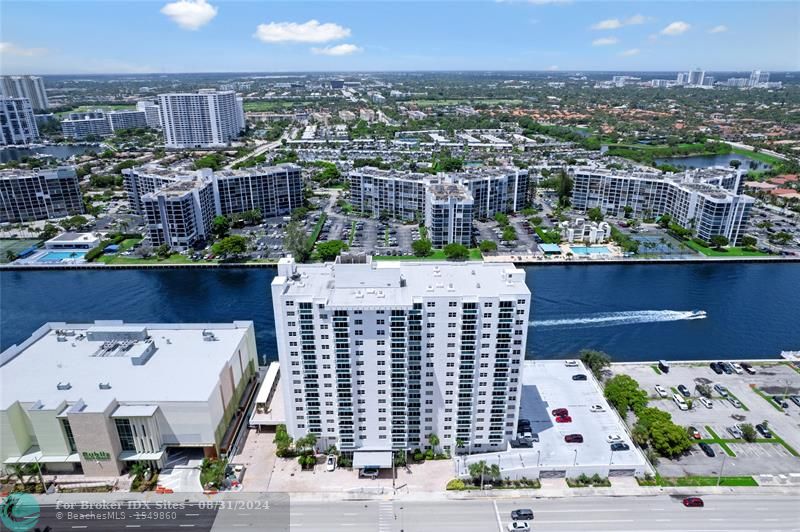 Details for 3000 Ocean Drive  510, Hollywood, FL 33019