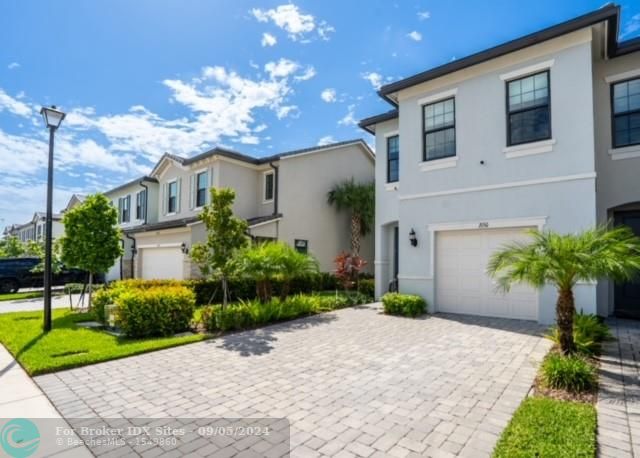 Details for 2150 Appleton Cir  2150 S, Fort Lauderdale, FL 33309