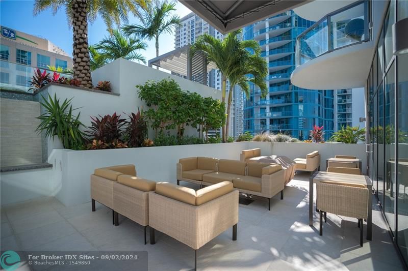 Image 45 of 78 For 100 Las Olas Blvd  3403