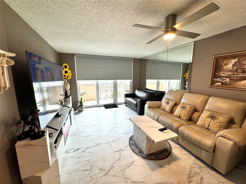 Image 11 of 48 For 777 Federal Hwy  Rph11