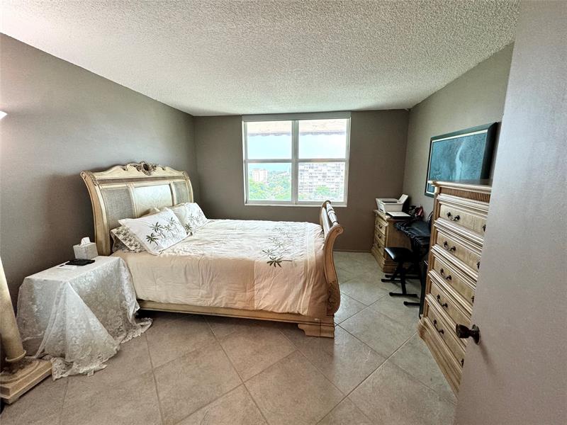 Image 17 of 48 For 777 Federal Hwy  Rph11