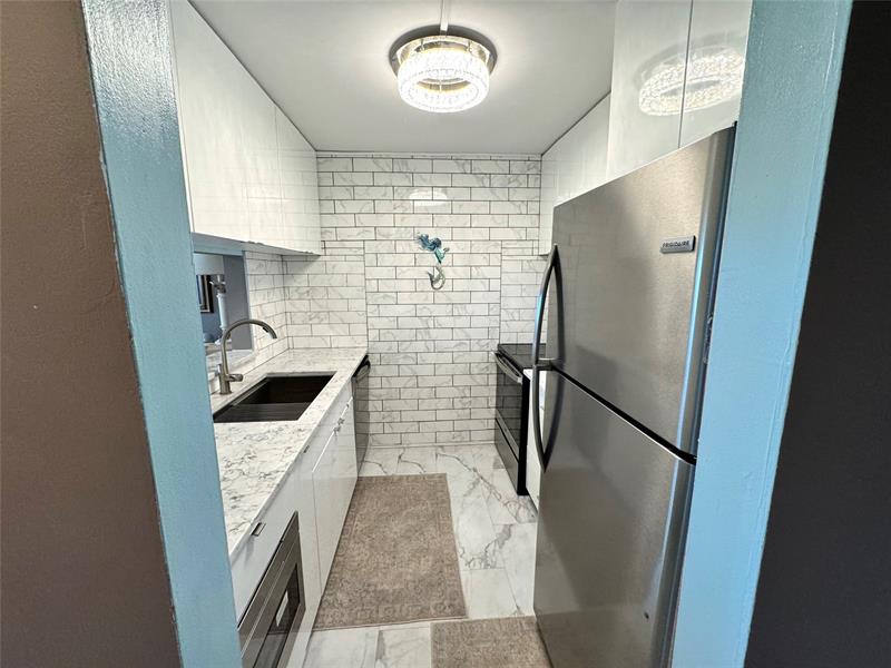 Image 8 of 48 For 777 Federal Hwy  Rph11