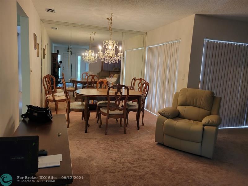 Image 8 of 41 For 2556 Carambola Cir  1843