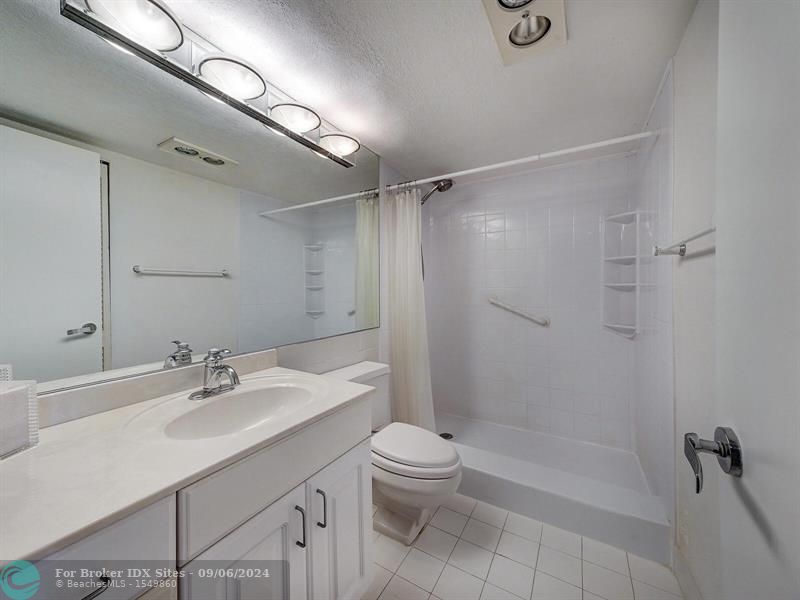 Image 4 of 45 For 2500 Las Olas Blvd  1708