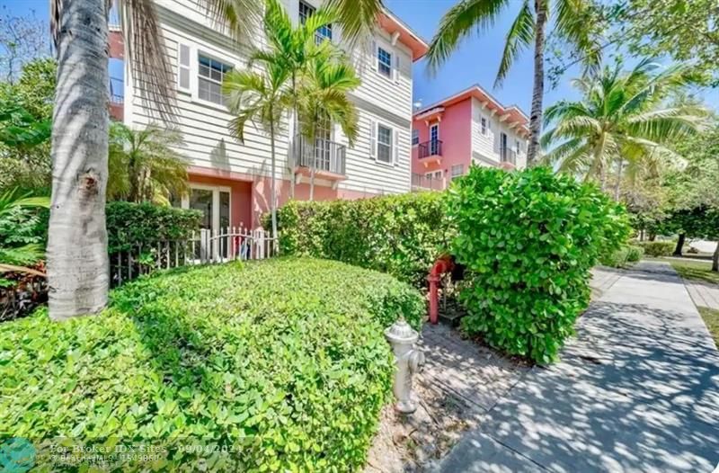 Details for 3213 5th St  201, Pompano Beach, FL 33062